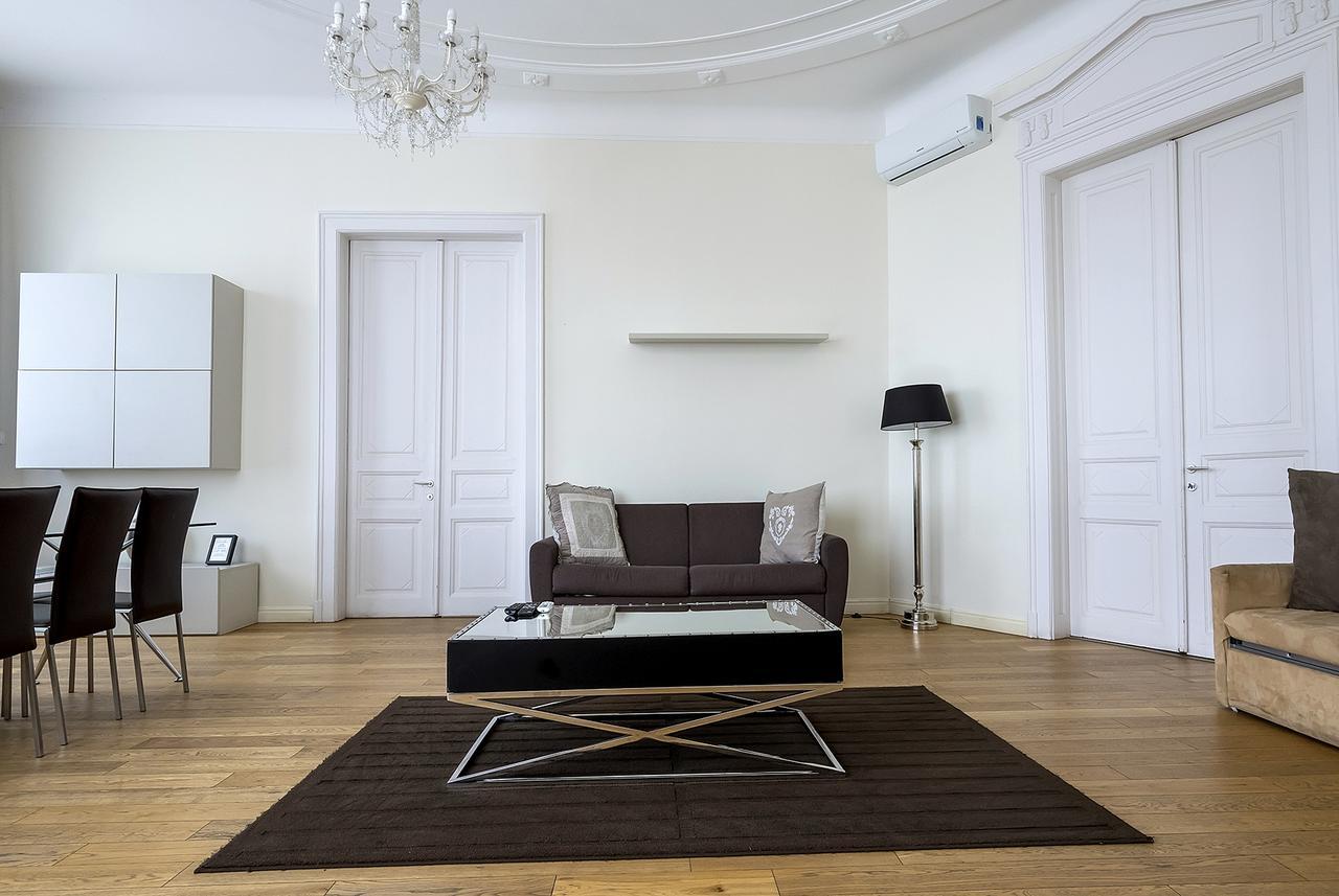 Luxury&Panorama Apartments Budapeste Exterior foto